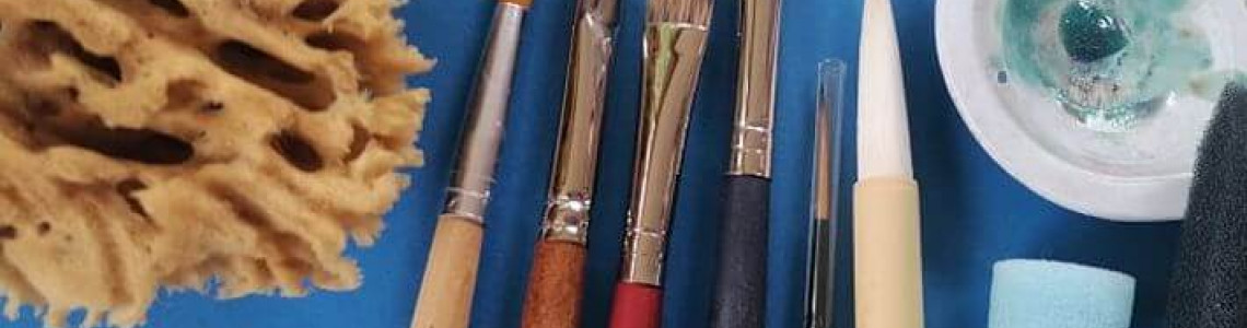 Ecsetek, festő eszközök