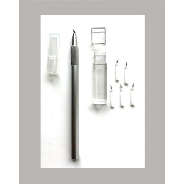 Precíziós hobby kés fém, teljesen (360 fok) körbeforduló pengével és 5 tartalék pengével Precíziós hobby kés fém, teljesen (360 fok) körbeforduló pengével és 5 tartalék pengével