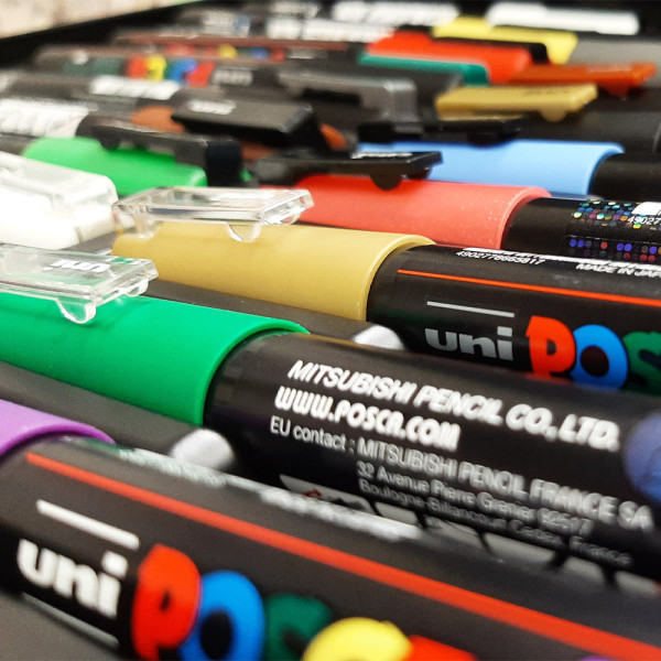 Dekormarker készlet - UNI Posca vegyes ajándékkészlet, 20 db-os - POP Dekormarker készlet - UNI Posca vegyes ajándékkészlet, 20 db-os - POP
