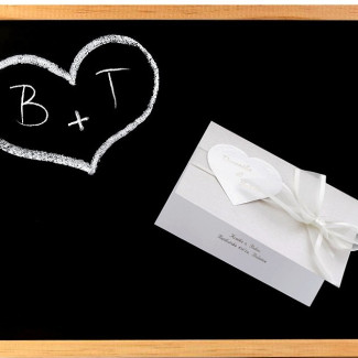 Mágneses tábla, 30x40 cm, fa keret