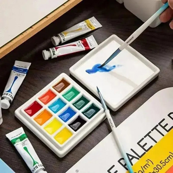 MEEDEN PROFESSZIONÁLIS PORCELÁN PALETTA-12 RÉSZES FEDÉLLEL MEEDEN PROFESSZIONÁLIS PORCELÁN PALETTA-12 RÉSZES FEDÉLLEL